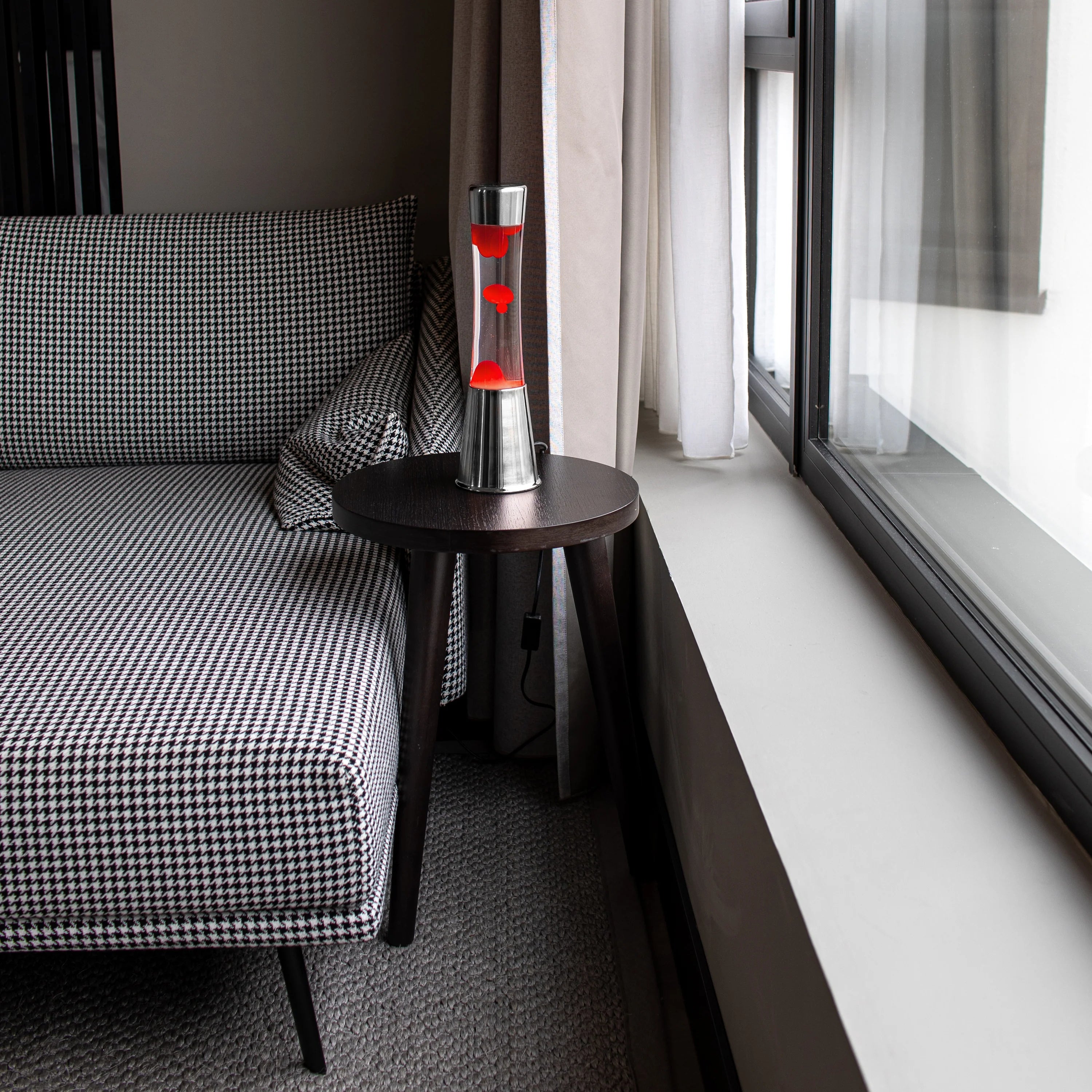 Tower Red/Chrome - Lampe lave