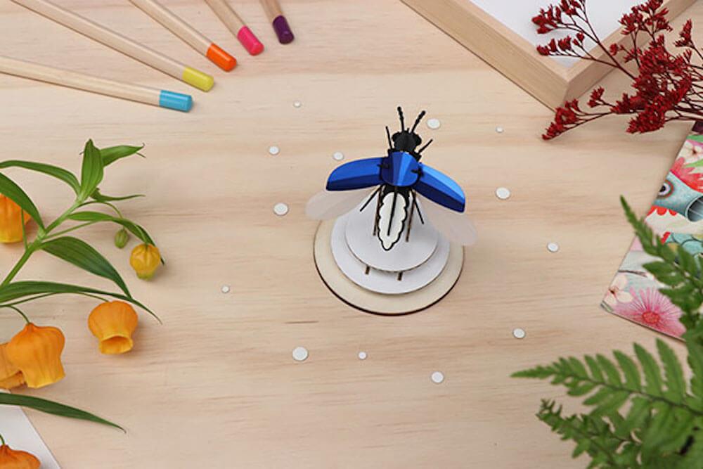 Firefly - Kit insecte en carton Assembli 