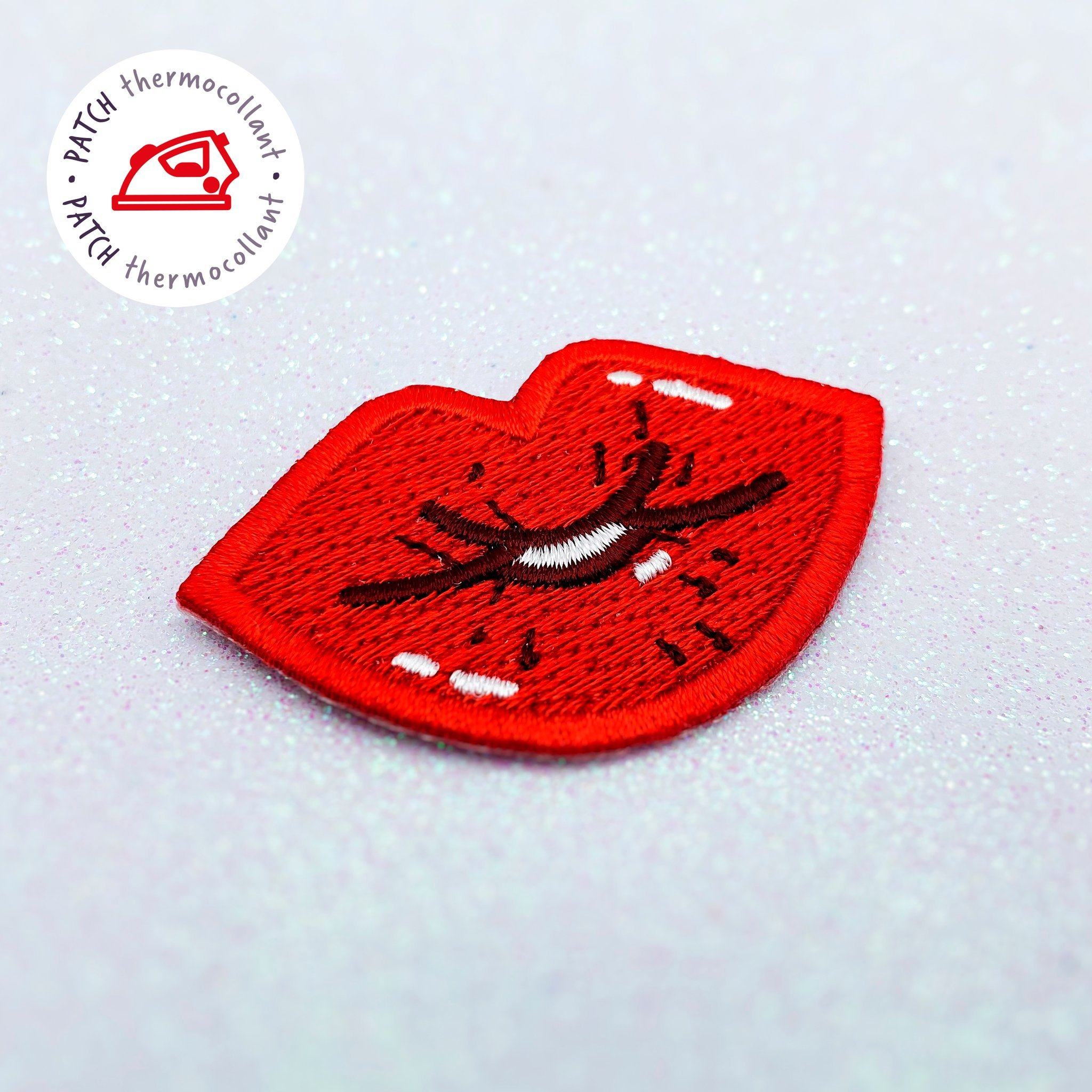 Kiss - Patch thermocollant Alice B. Rouge 