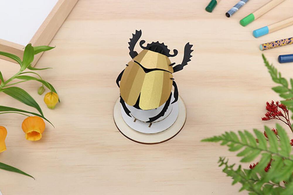 Scarab Beetle - Kit insecte en carton Assembli 