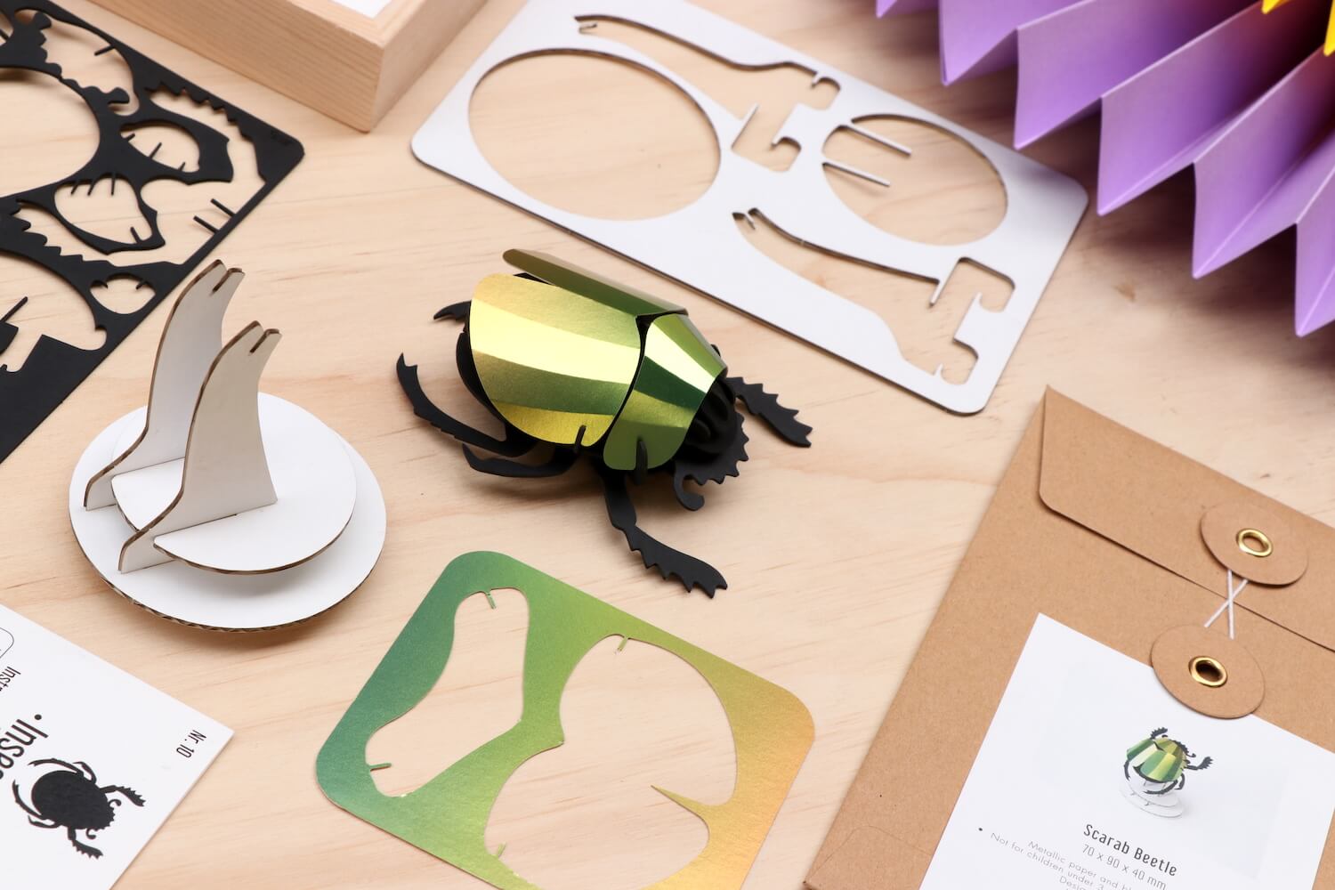 Scarab Beetle - Kit insecte en carton Assembli 