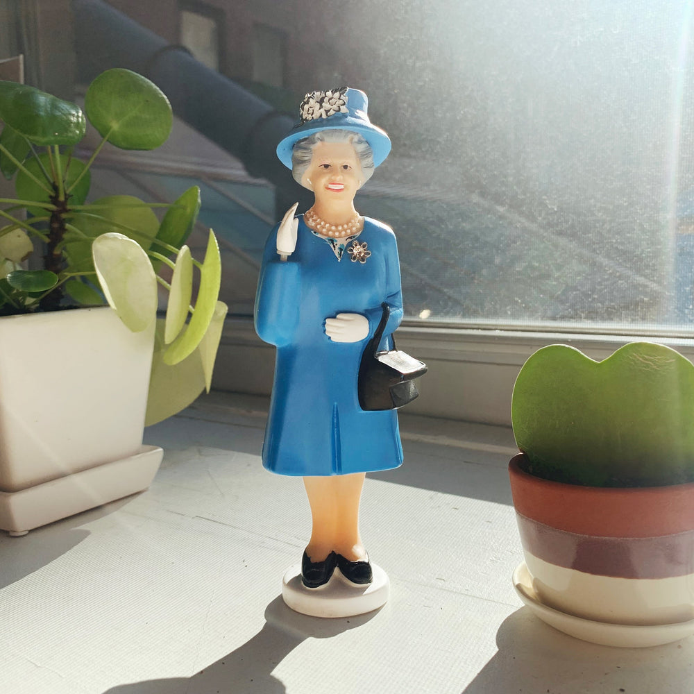 Solar Queen Derby Edition - Figurine solaire Kikkerland 
